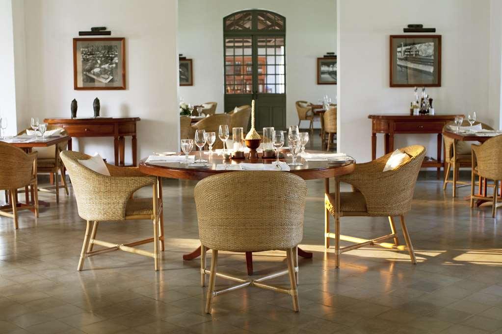 Amantaka Resort Luang Prabang Restaurante foto